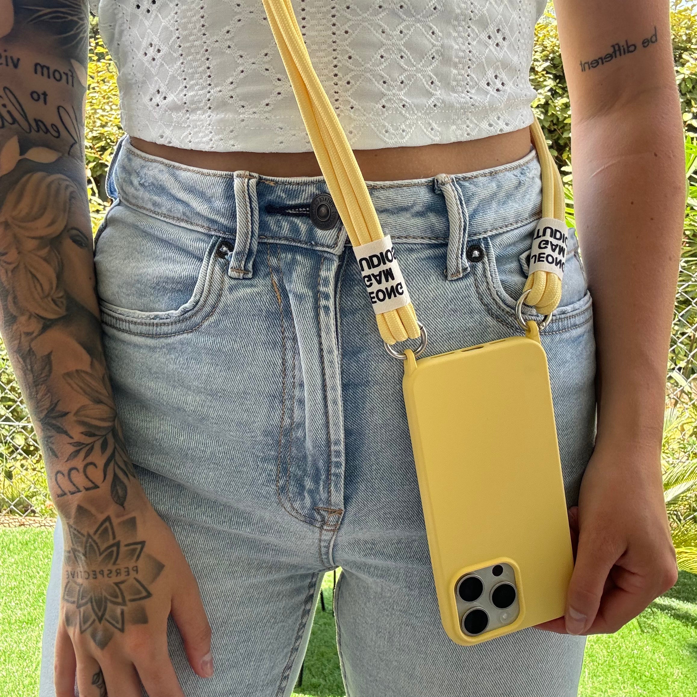 iPhone shoulder case | "Bali" 